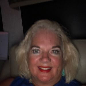 Meet your Posher, Diane